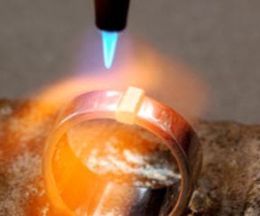 950 Palladium: Bench Guide