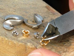 950 Palladium: Combining Yellow Gold and Palladium