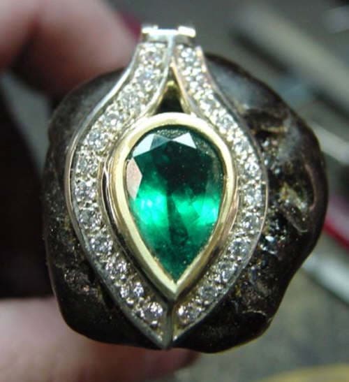 Cabochon Stone Full Bezel Setting