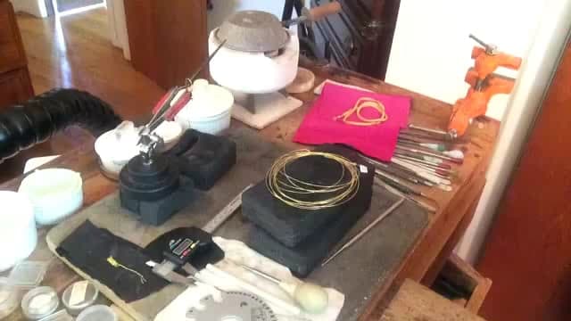 Making a 22 karat gold quadruple link neck chain #1