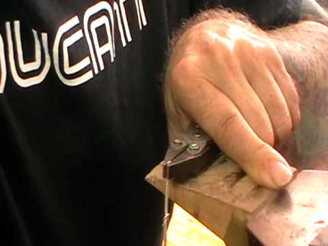 Making love knot ring