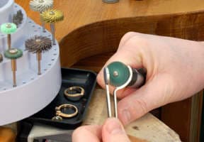 Setting and Shank Assemblies