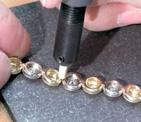 Bracelet Shortening and Reassembling