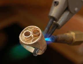 Installing New Tapered Bezels Using Tack-Welding Technology