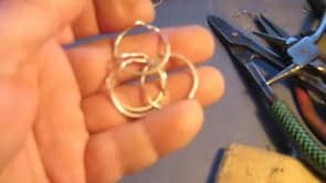 Four bands puzzle ring