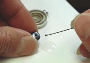 saw-blade-reuse-cmyk-flat