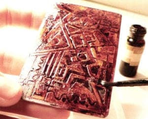 lt doesn't matter if we stain the metal. Let it dry very well and fire.