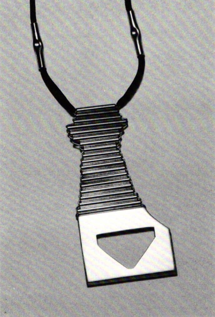 Naum Slutzky Jewelry at the Bauhaus