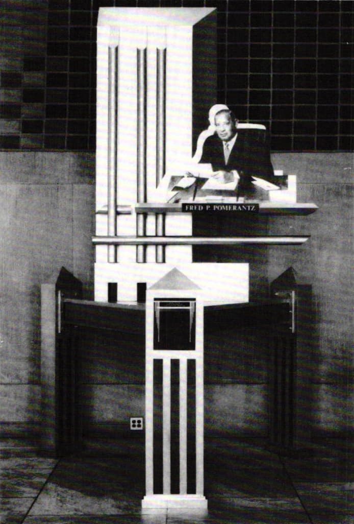 Monumentality On Scale and Sculpture