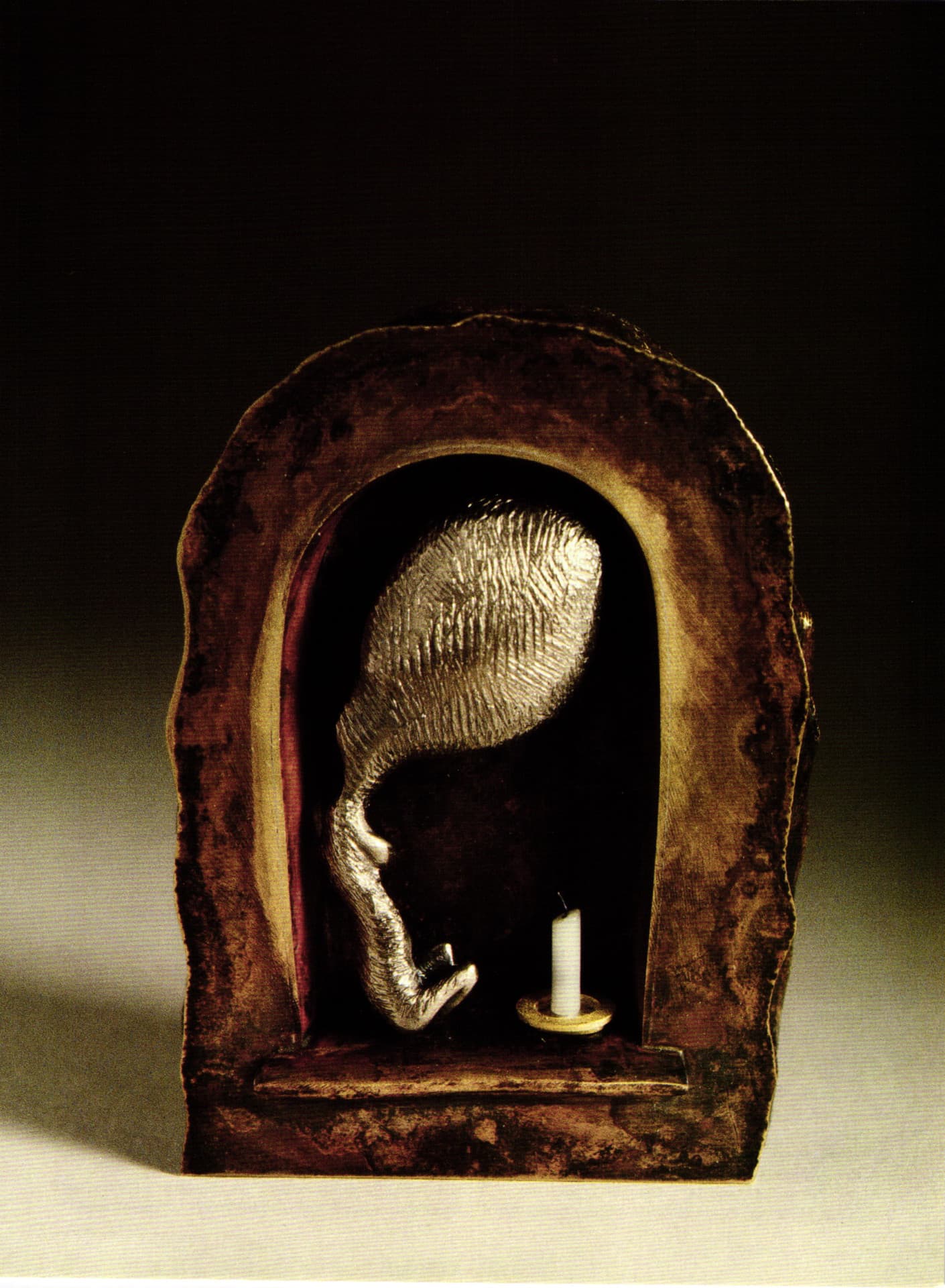 Bruce Metcalf: Between Darkness and Light