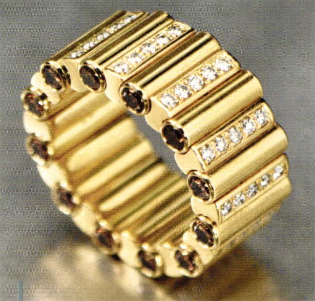 The Attraction of Visions: Inhorgenta Europe 2004