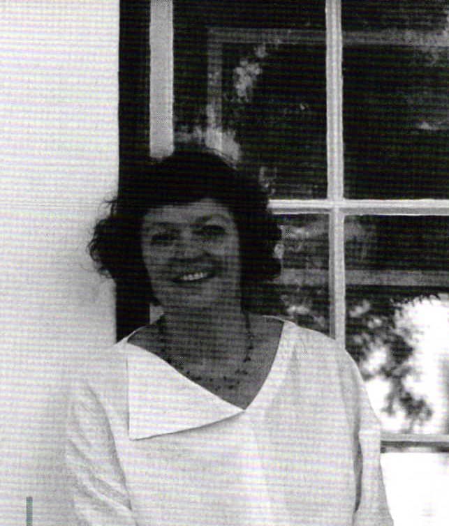 Aninka Harms: The Closure of Circles