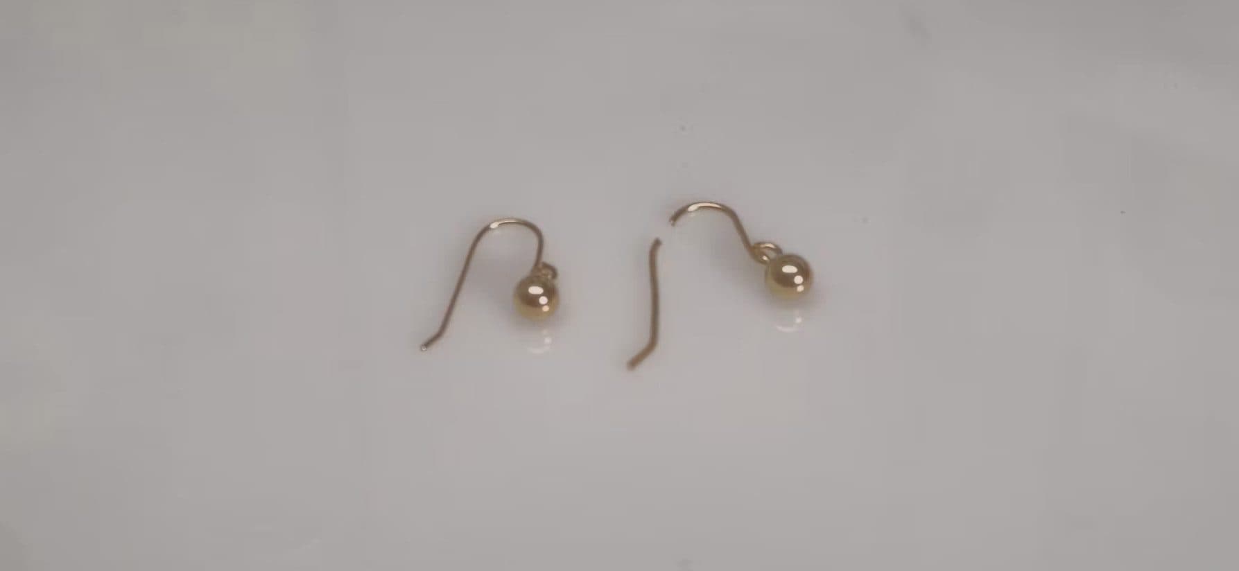 How to Repair an Ear Wire