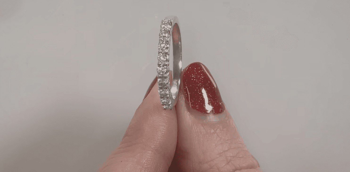 How to Create a Shared Prong Setting