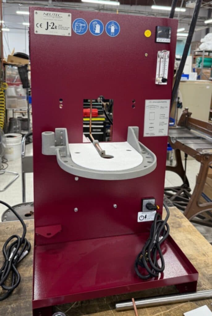 J 2R casting machine