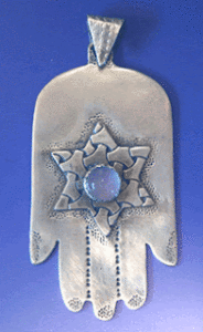 Star Hamsa Pen Pendant by Ruth Shapiro