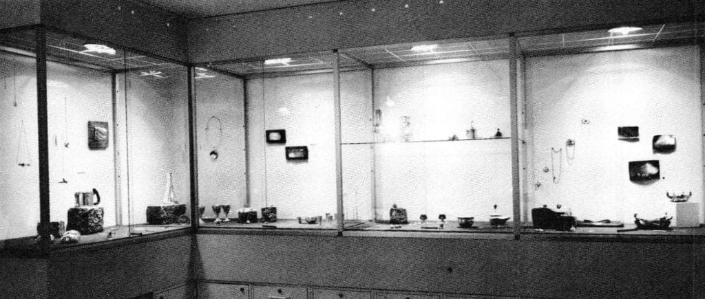 Interior view of the Metallum Gallery