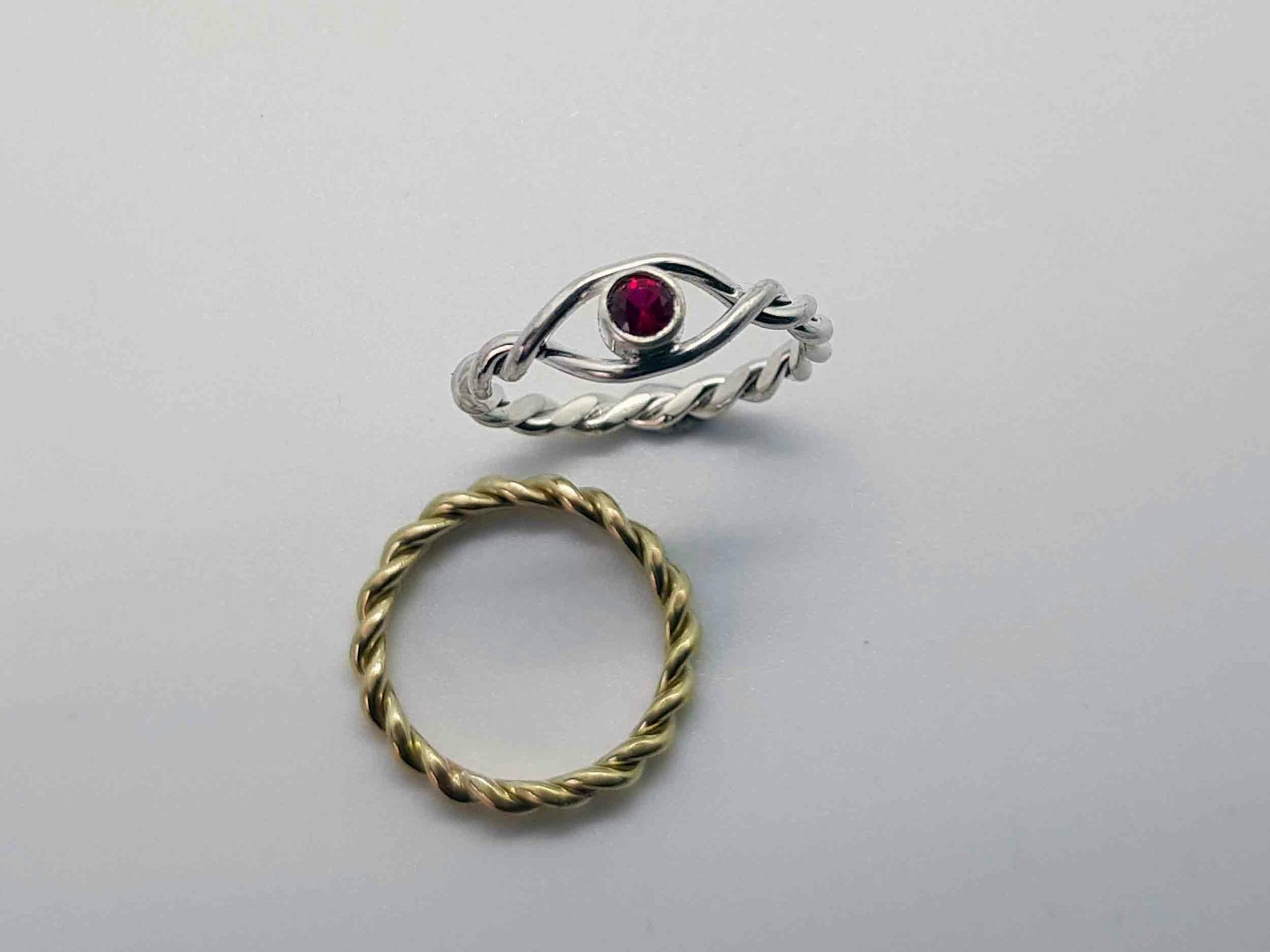 How to Make a Stone Set Twist Wire Ring