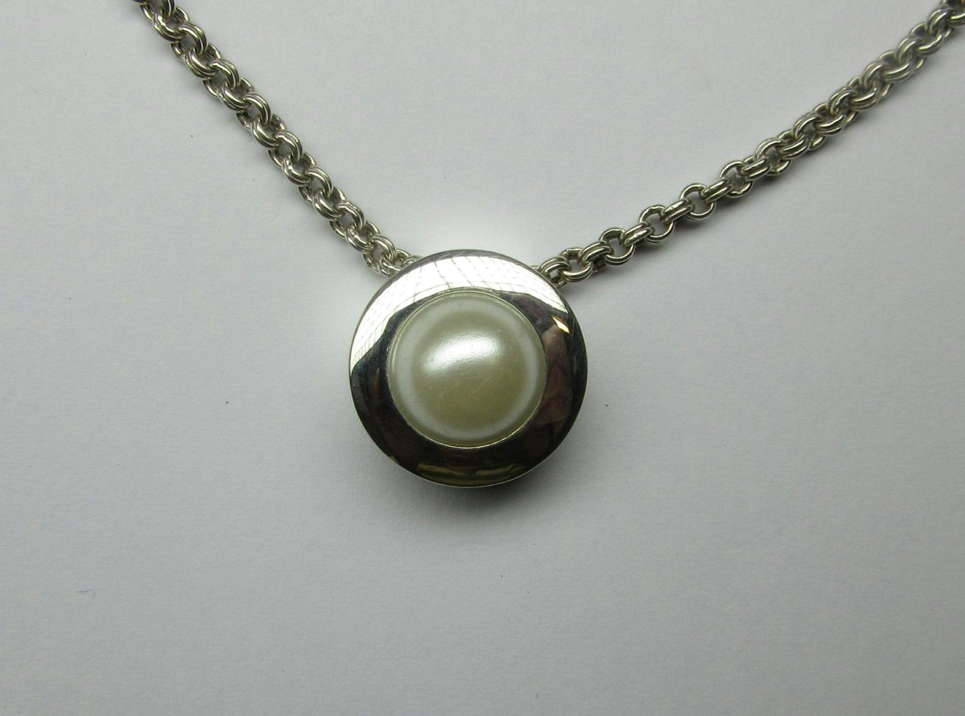 How to Make a Thick Bezel Set Pendant