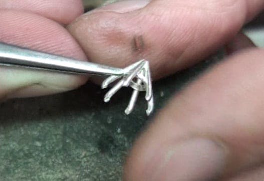 How to Make a 6-Prong Wire Claw Setting